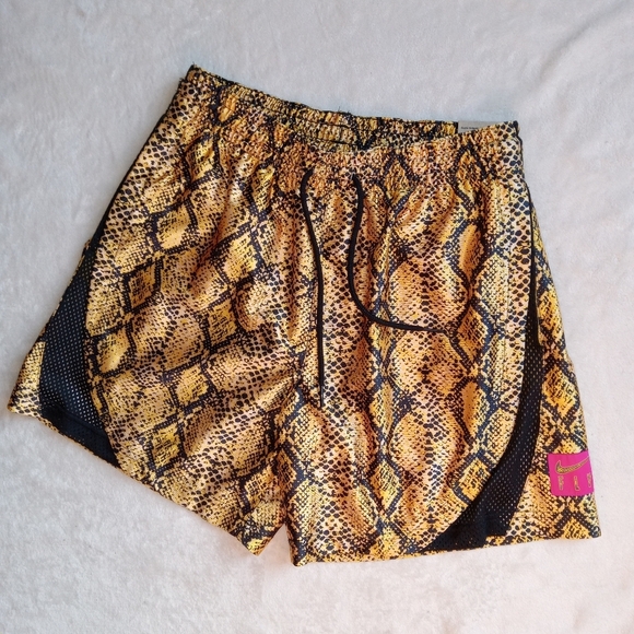 Nike NWT Black & Gold Snake Skin Print "FLY" Dri-Fit Basketball Shorts size S - Picture 8 of 10